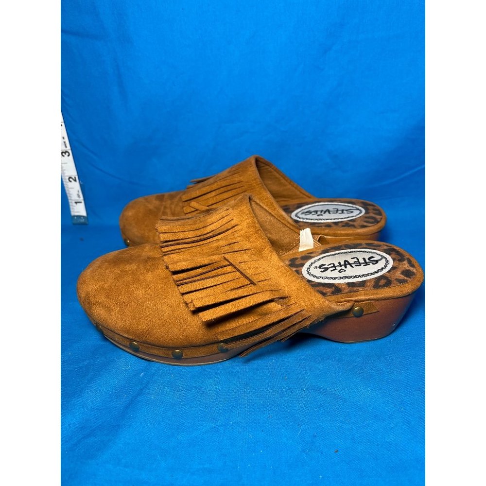 Girls Stevies by Steve Madden Clogs Size 3